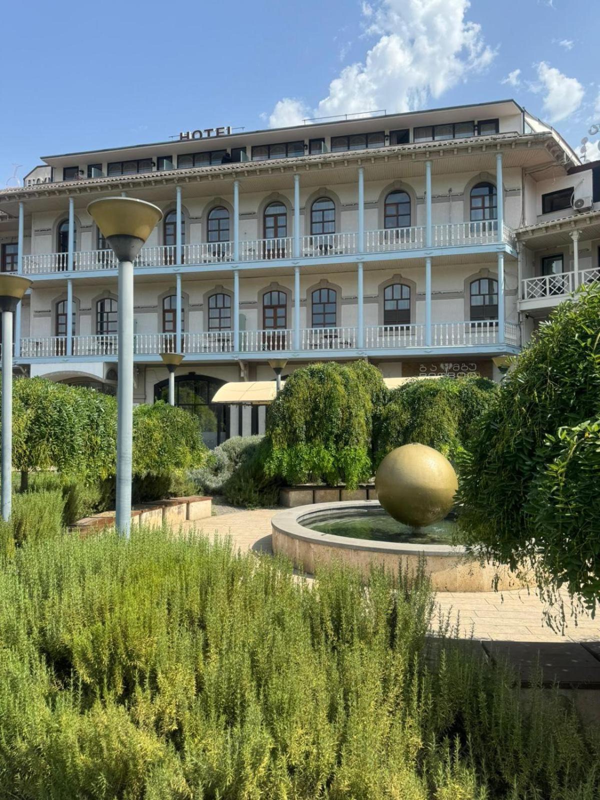 Hotel Beka Palace Tbilisi Exteriör bild
