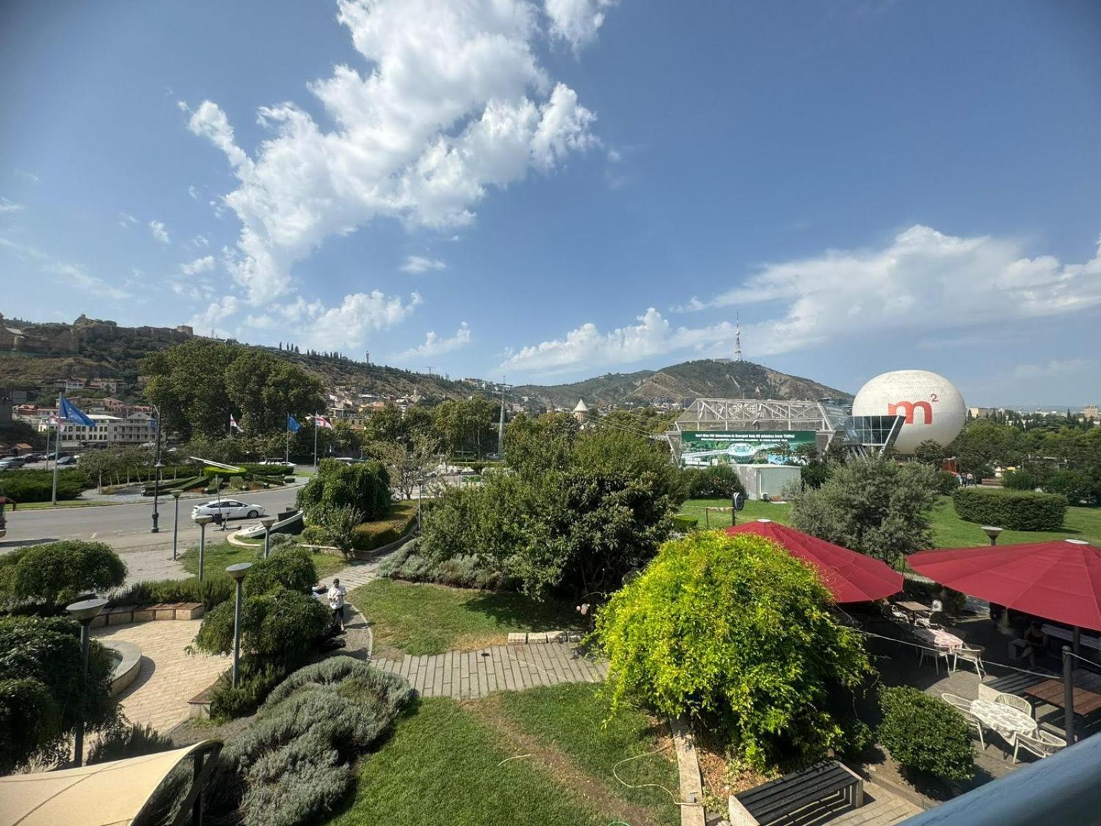 Hotel Beka Palace Tbilisi Exteriör bild